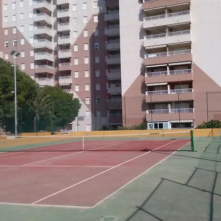 En La Playa Canet, Muy Cerca De Valencia
