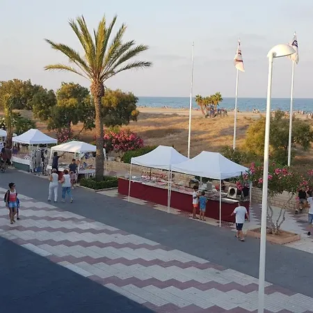 En La Playa Canet, Muy Cerca De Valencia Appartement *